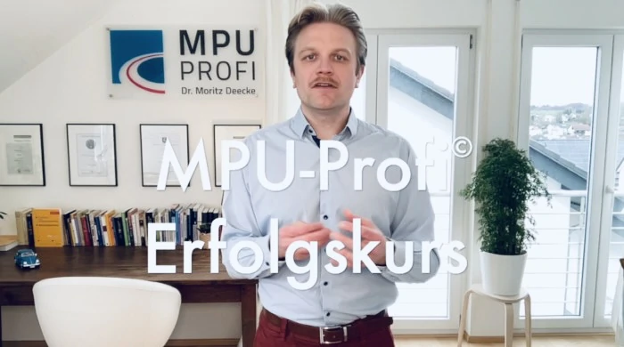 Verkehrspsychologe Dr. Deecke beschreibt die Vorteile de MPU-Profi-Erfolgskurses